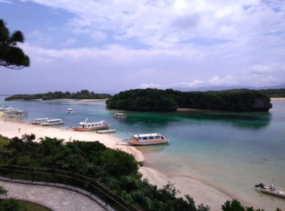 パナリ島ツアー